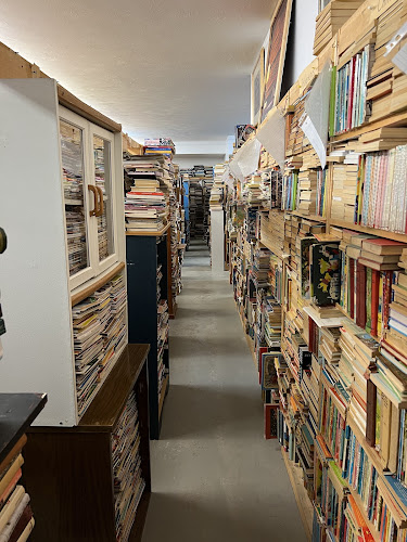 Amy's Used Books bookstore