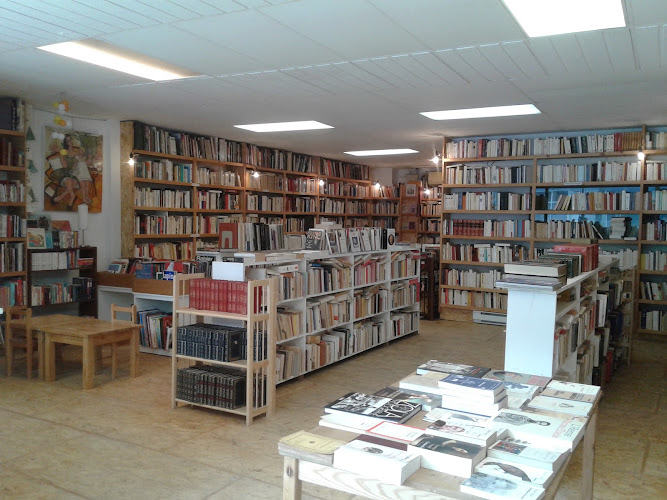 Atelier-Librairie Le Livre voyageur storefront