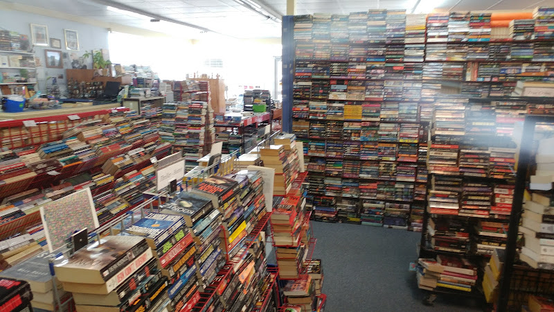 Capricorn Books bookstore