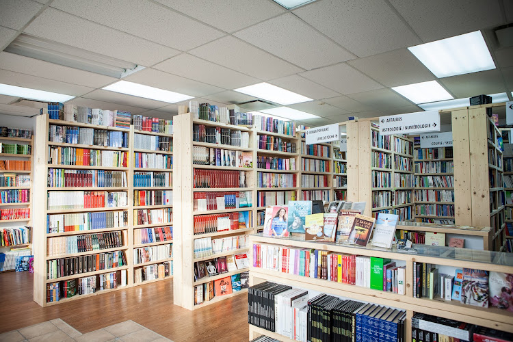 Les Trésors du futur, librairie de livres usagés St-Hyacinthe bookstore