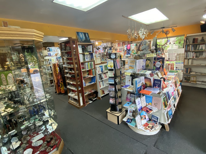 Librairie La Feuille Enchantee bookstore